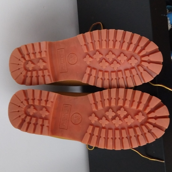 Timberland - Picture 4 of 4